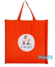 Colchoneta plegable márfega guardería personalizada con parche estampado a colores