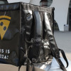 Mochila reparto a domicilio de pizzas personalizada con tu logo 45x45x45 medidas Glovo mochila extendida