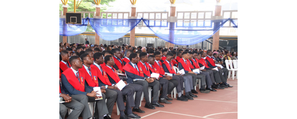 Banda graduación fieltro alta calidad tamaño XL para Whitesands School Nigeria 2