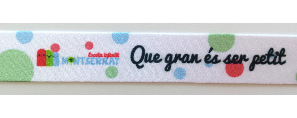 Detalle pulsera tela personalizada