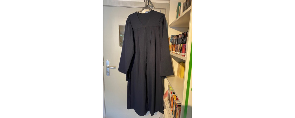 Fabricante de Togas de graduación personalizadas para colegios, universidades y empresas 002