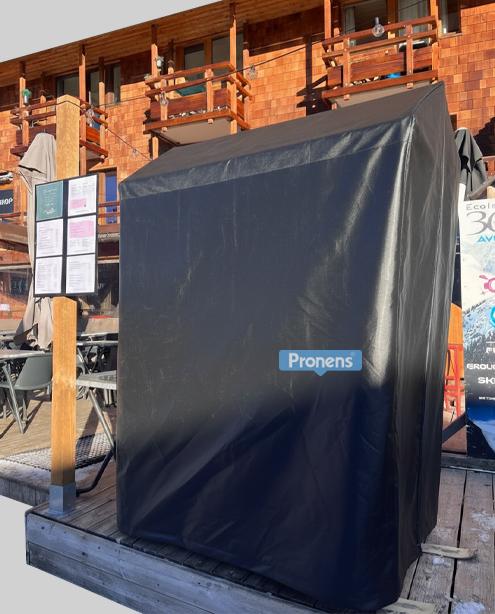 Fabricante de fundas exteriores impermeables a medida para restaurantes y hoteles