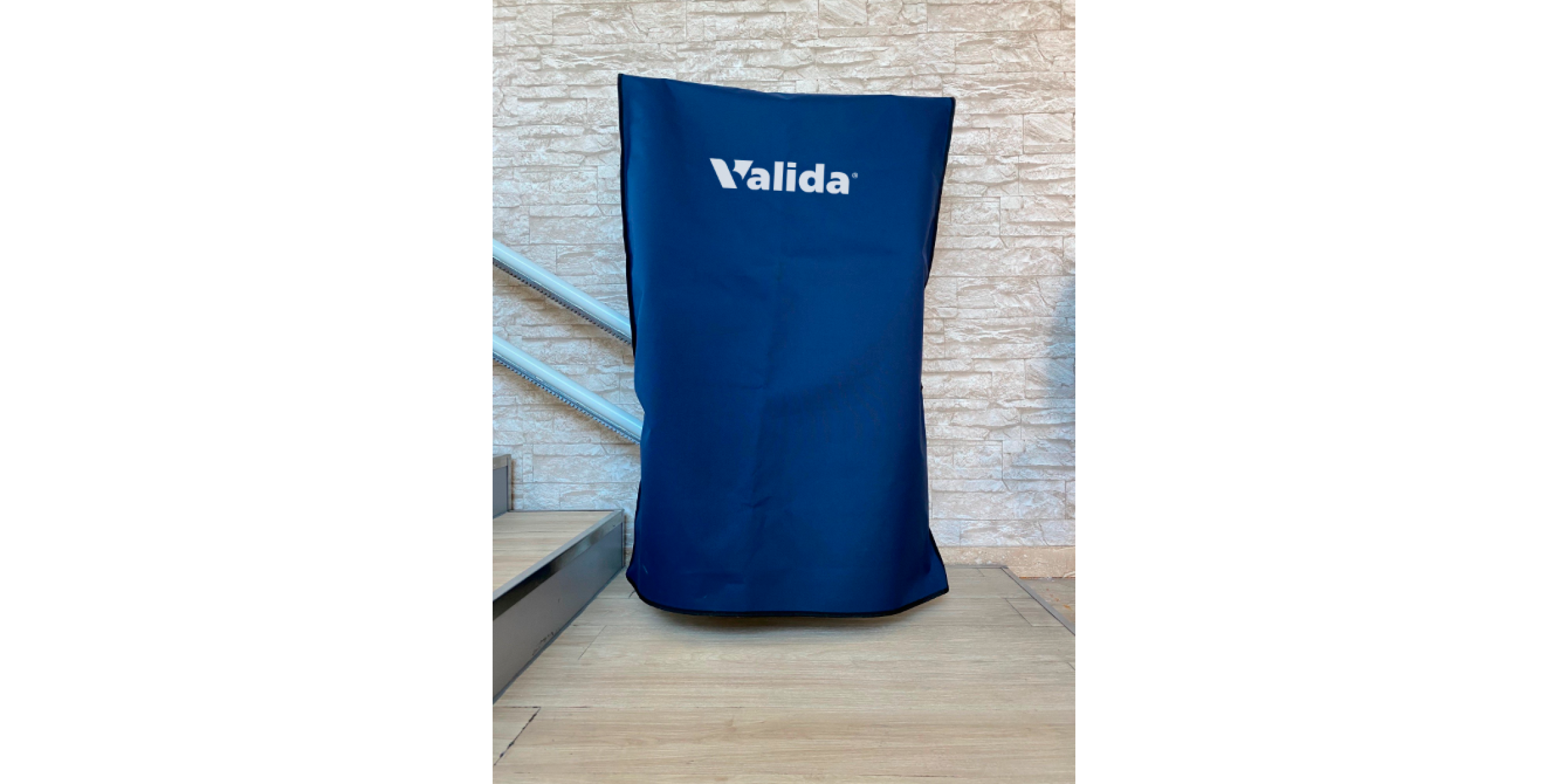 Manufacturer of custom-made waterproof covers for businesses and industry - custom-made waterproof cover for mechanical chairs