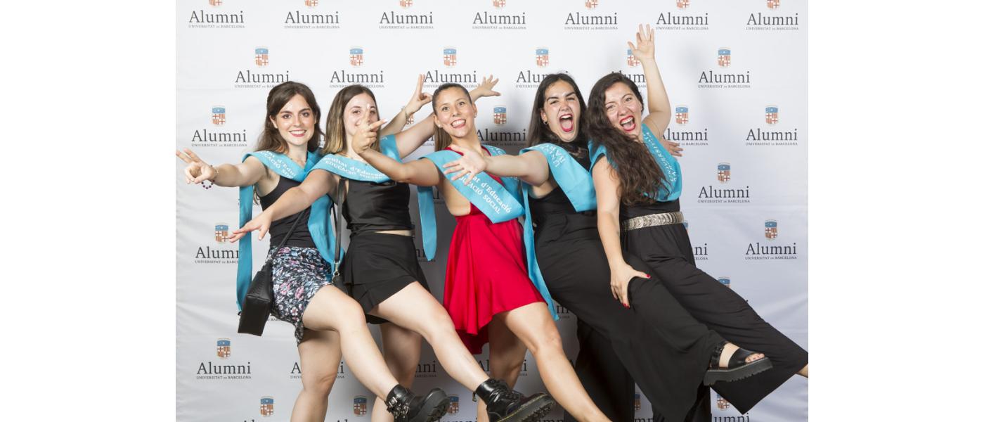 Fabricante becas de graduación de tela con logo serigrafiado - Beca graduación tela turquesa