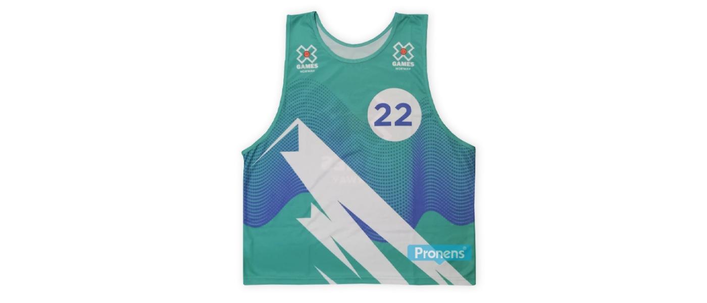 Fabricante de Dorsal de esquí personalizad con laterales cosidos para X games