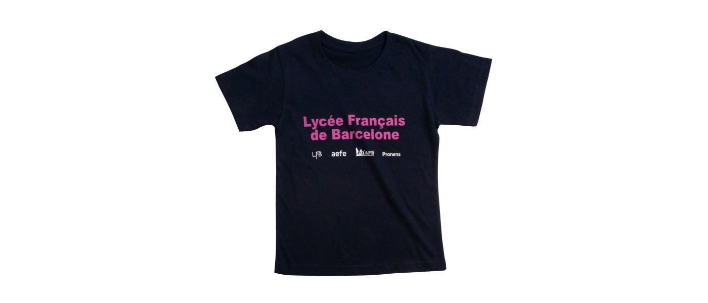 Manufacturer of personalized 100% cotton school daycare t-shirts