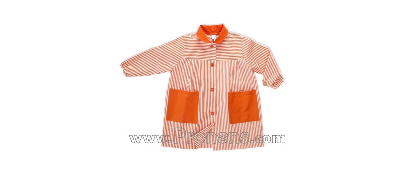 Fabricant de blouses tabliers scolaires personnalisés pour garderie avec boutons 002