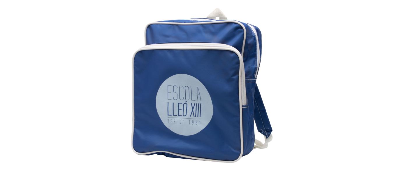 Manufacturer of custom backpacks for Lion Model School