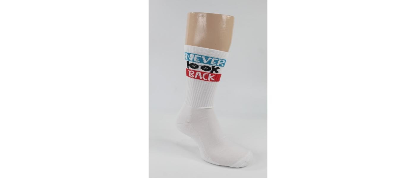 Fabricant de chaussettes personnalisées avec votre logo et design - 005