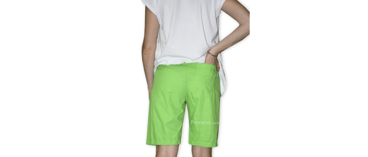 Fabricant Pantalon court bermuda en tissu pour uniformes éducatrices de la petite enfance - pistache arrière