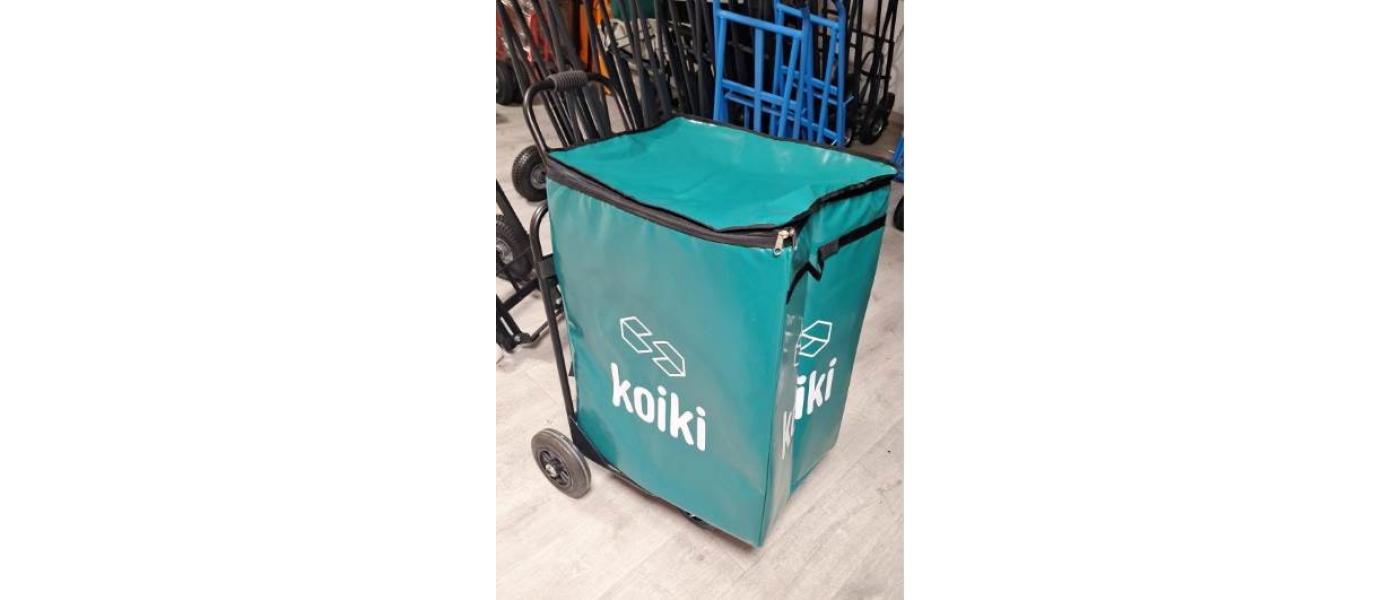 Manufacturer of custom delivery backpacks for package delivery companies.