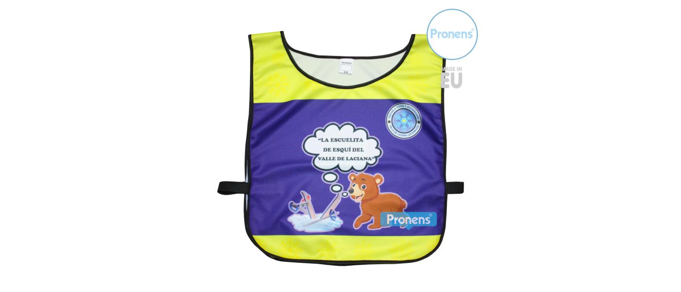 Manufacturer of personalized open ski vests with side elastic bands for Snow Ski School camp in Baqueira.