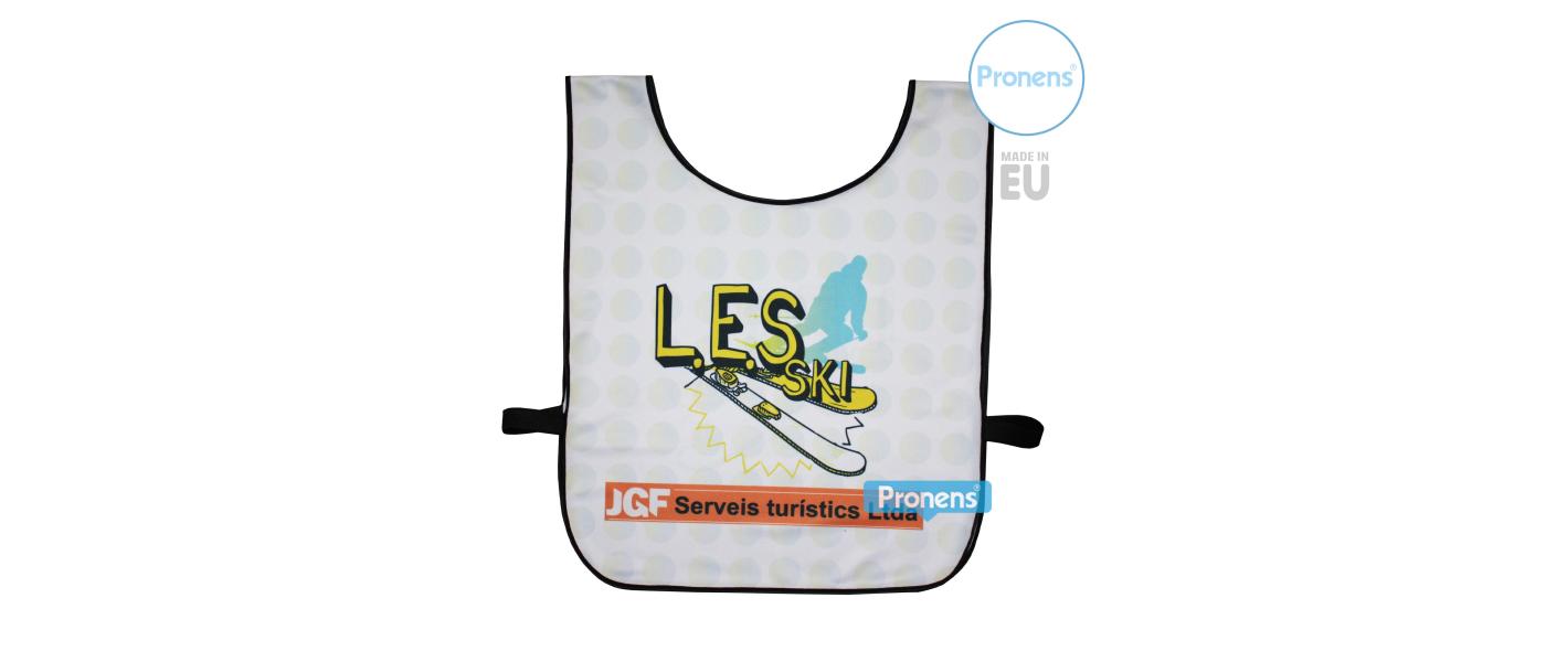 Manufacturer of ski vests for children's ski schools