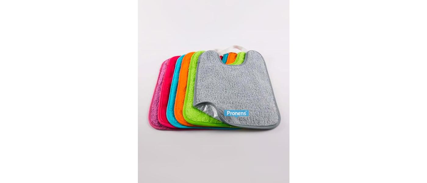 Fabricante babero con goma al cuello y forro eva impermeable de pronens - pack baberos guardería