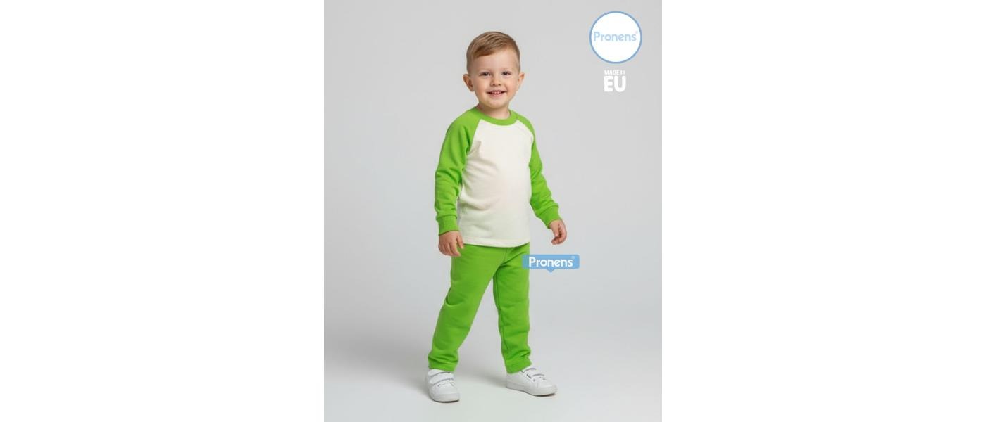 Fabricant de survêtements crèche scolaires personnalisés promotion rouge