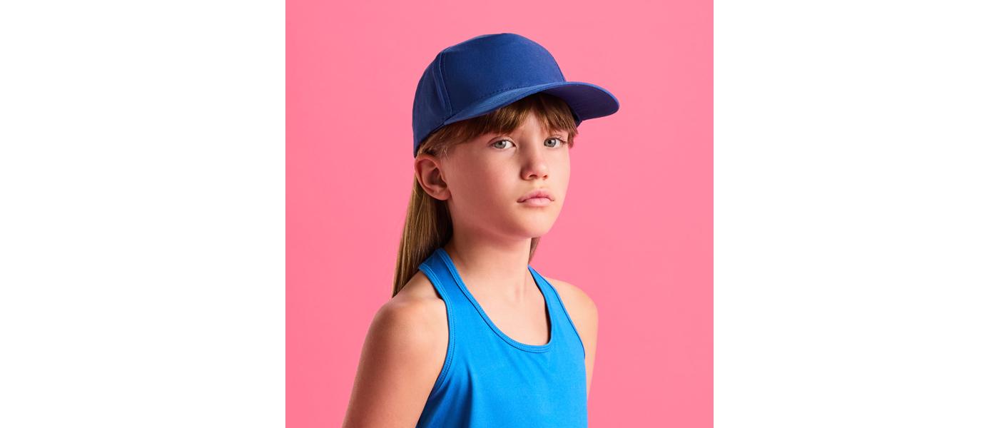 fabricant de casquettes scolaires enfantines personnalisées avec logo brodé bleu marine