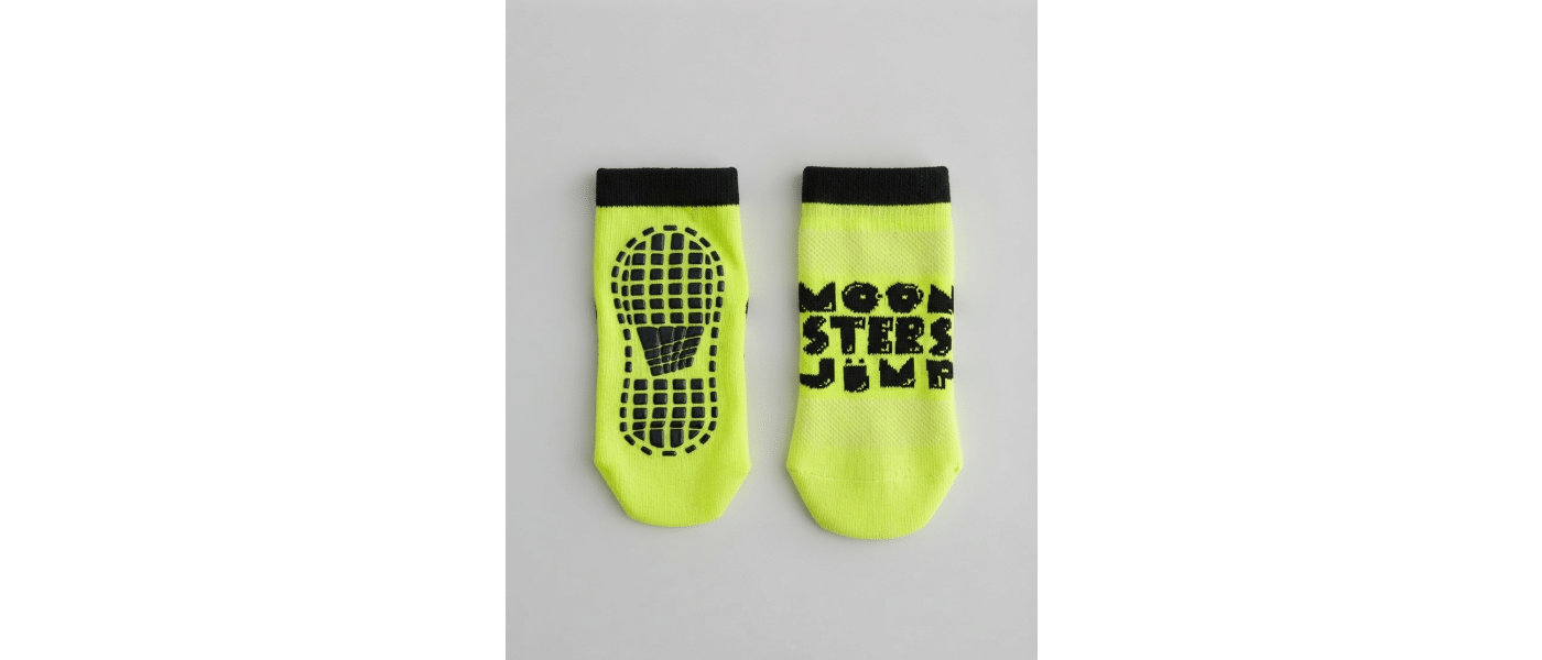 Fabricant de chaussettes antidérapantes pour enfants pour parcs de trampolines indoor